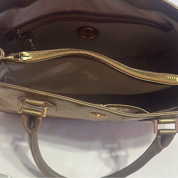 Tory Burch Robinson Patent Leather Large SatchelTote Bag In Gold - Picture 7 of 16